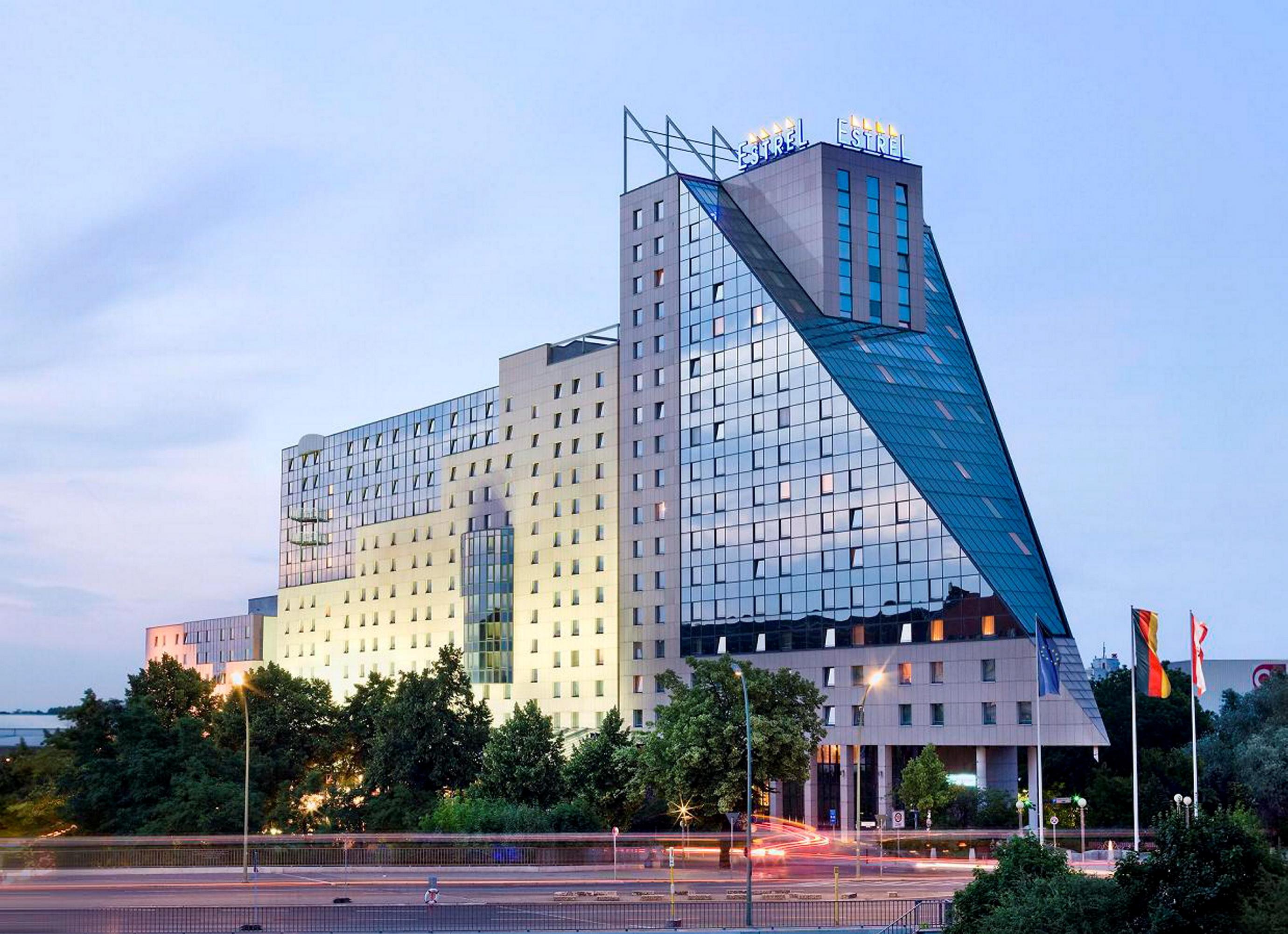 Estrel Hotel