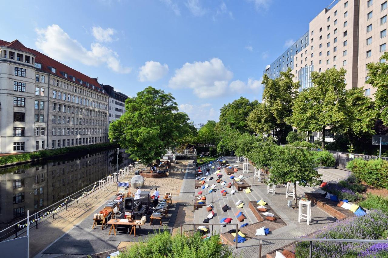 Estrel 4* Berlin