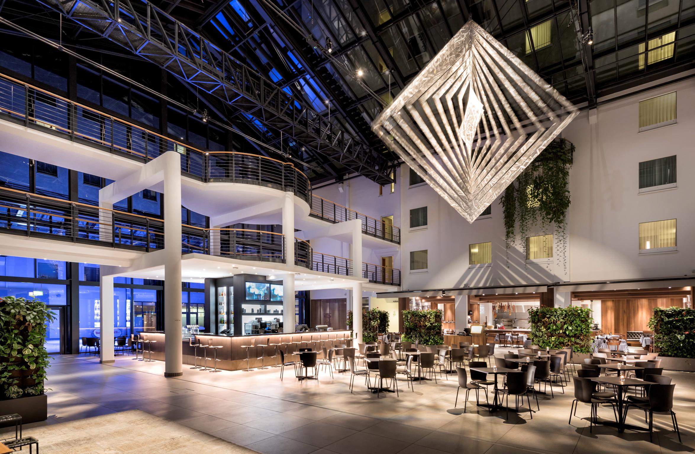 Estrel Hotel