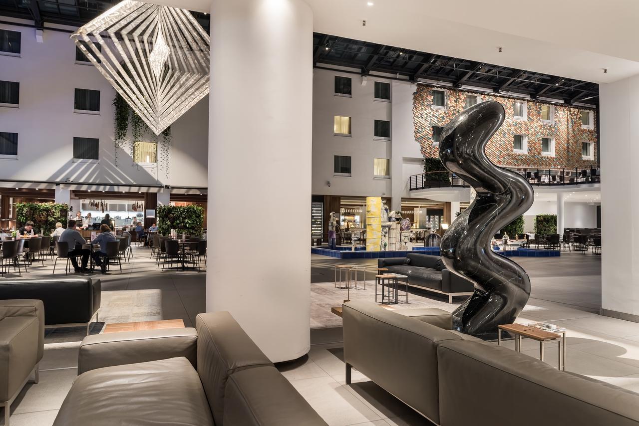 Estrel 4* Berlin